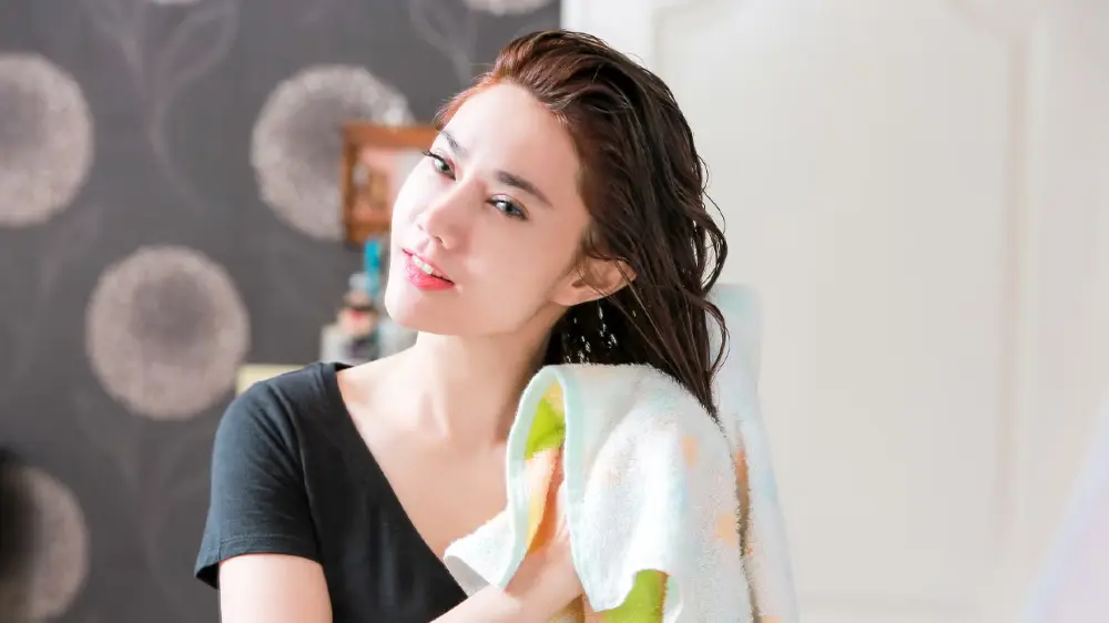 Why Choose Horsetail Extract for Your Hair Care Products?